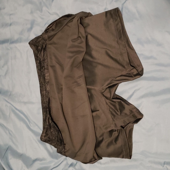 Seg'ment Luxe Skort Size S - Picture 3 of 4